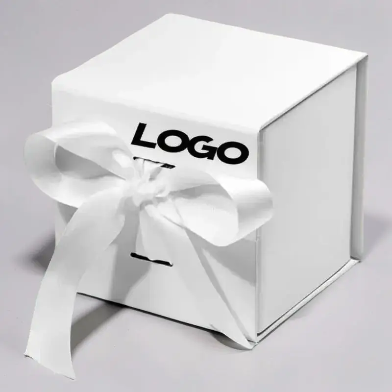 White Gift Boxes Bulk Supplier